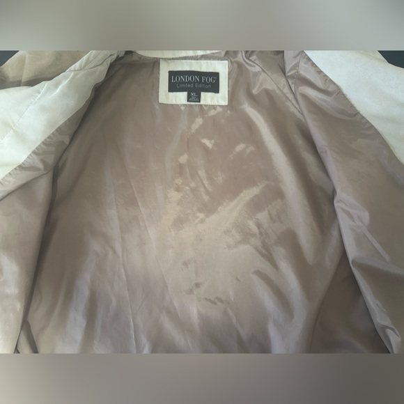 London Fog Limited Edition 3/4 Length Beige Trench Coat - Picture 11 of 16